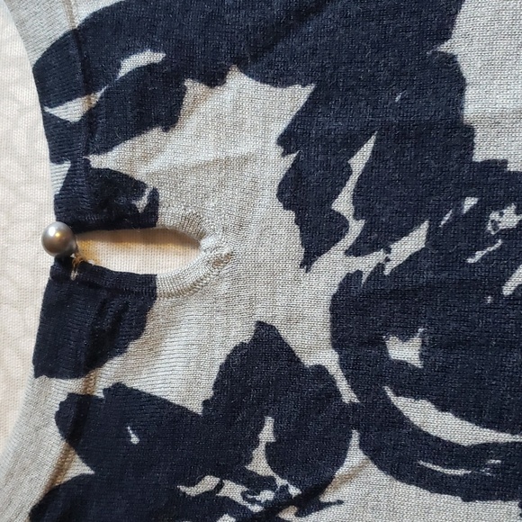 Talbots Merino Wool Blue and Gray Sweater Size MP - Picture 4 of 9